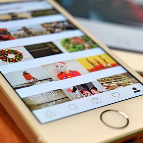 How Brands Use Short-Form Video Content to Build Trust & Visibility